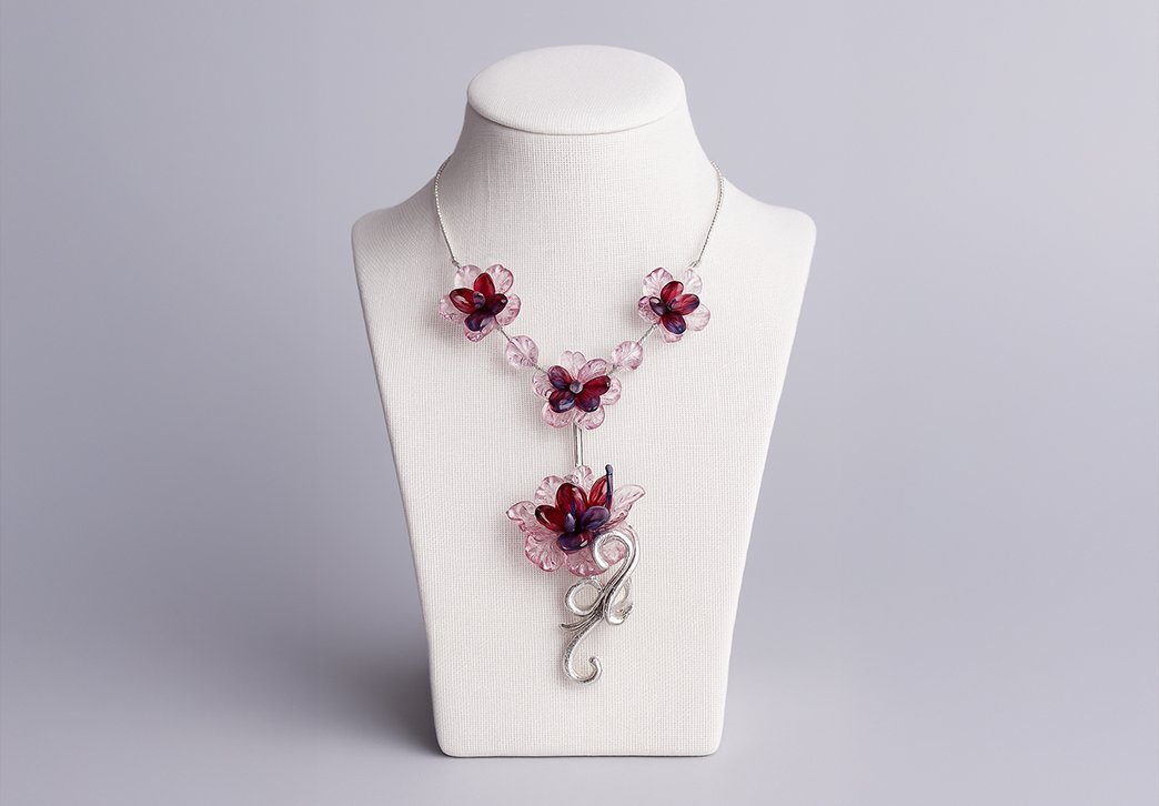 Collar de Plata y Vidrio